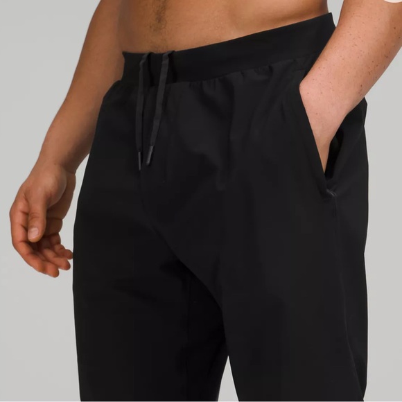 Lululemon Surge Joggers In Black. NWT! Sz XS - Picture 3 of 9